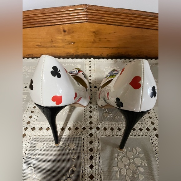 REINDEE LUSION gambling high heel pumps size 10 NWOT - Picture 4 of 6